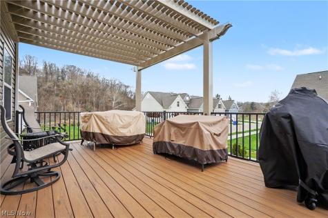 1610 Mud Brook Lane Akron OH 44313
