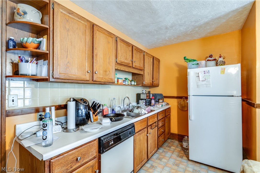 21840 Miller Avenue Euclid OH 44119