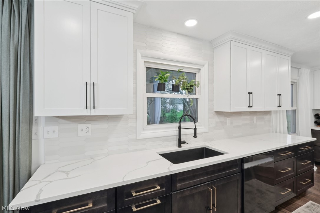 10388 Webster Road Strongsville OH 44136