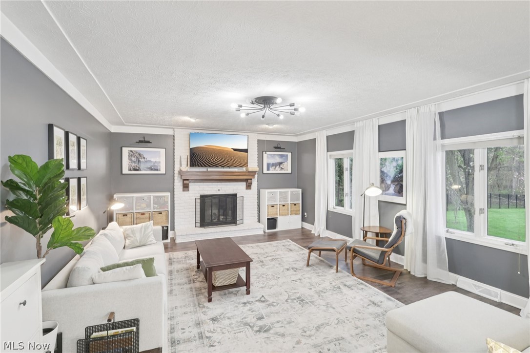 10388 Webster Road Strongsville OH 44136