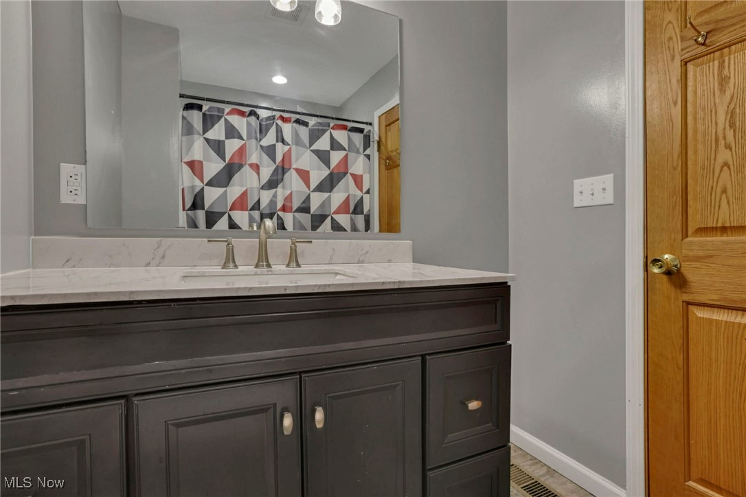 390 Spring Valley Drive Zanesville OH 43701