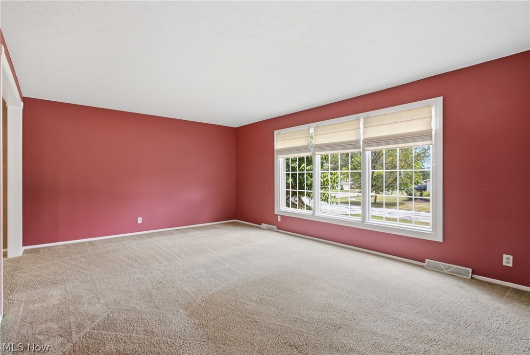 7000 Drexel Drive Seven Hills OH 44131