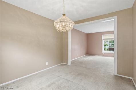 7000 Drexel Drive Seven Hills OH 44131