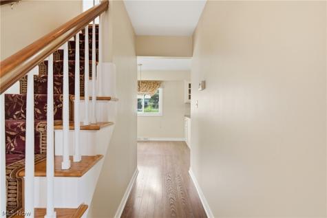 7000 Drexel Drive Seven Hills OH 44131