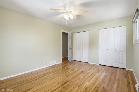 7000 Drexel Drive Seven Hills OH 44131