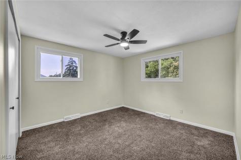 24397 Noreen Drive North Olmsted OH 44070