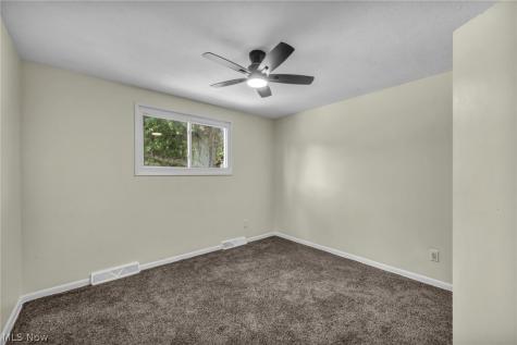 24397 Noreen Drive North Olmsted OH 44070