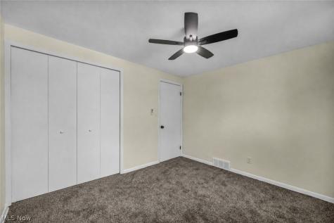 24397 Noreen Drive North Olmsted OH 44070