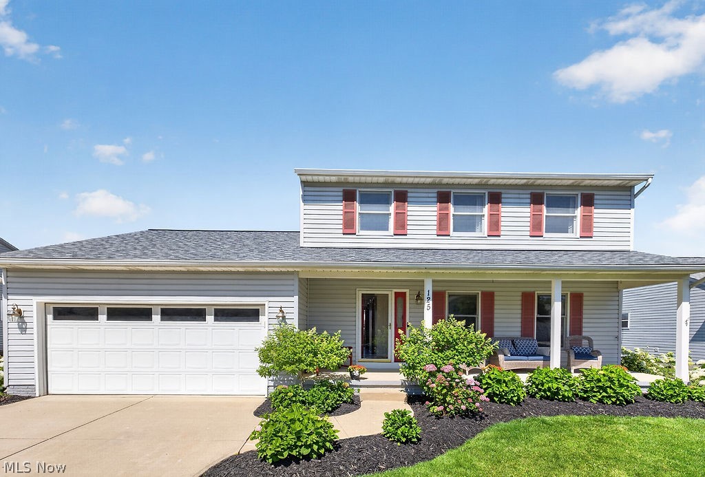 125 Queen Anne Circle Elyria OH 44035