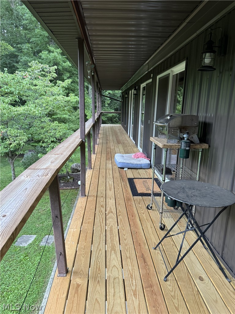6779 N Park Avenue Bristolville OH 44402