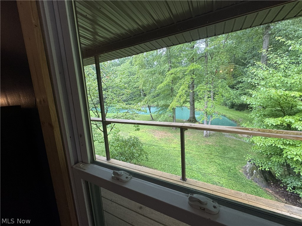 6779 N Park Avenue Bristolville OH 44402