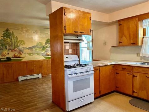 3241 Estates Circle Youngstown OH 44511