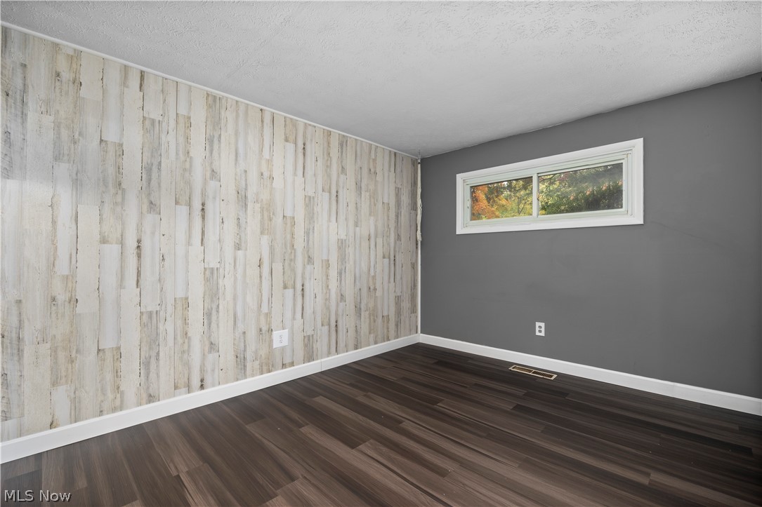 8974 Cambridge Drive Northfield OH 44067