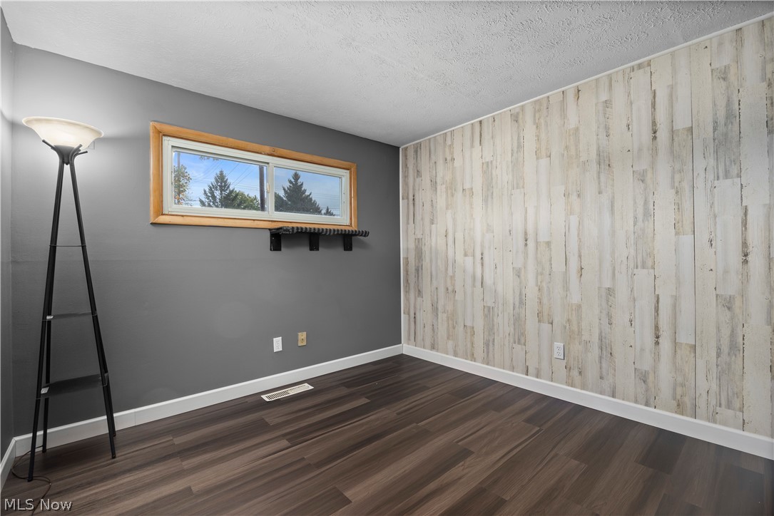 8974 Cambridge Drive Northfield OH 44067