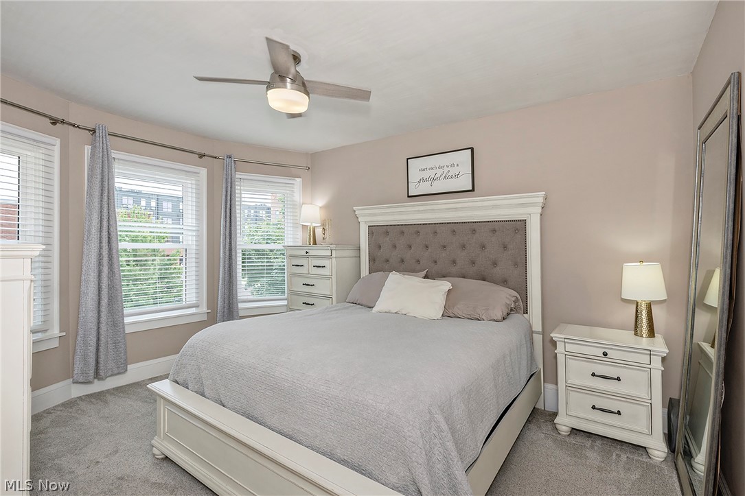 1374 Cranford Avenue Lakewood OH 44107