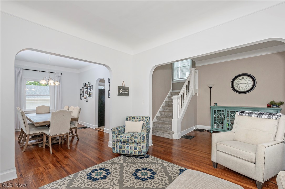 1374 Cranford Avenue Lakewood OH 44107