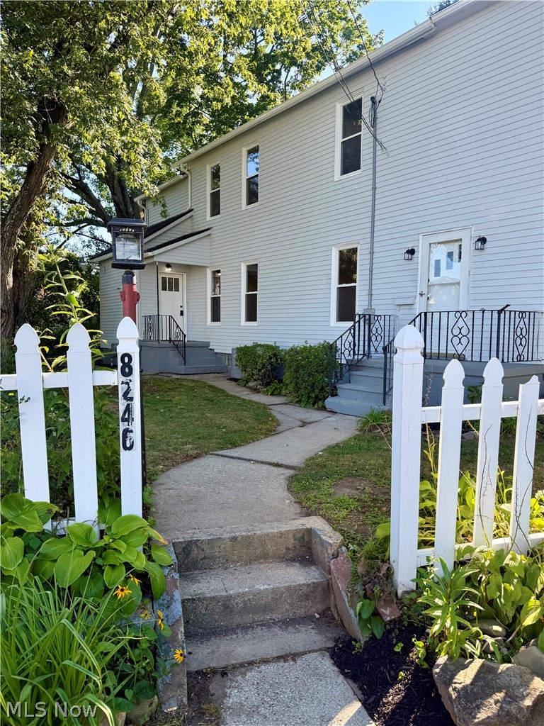 8246 W Columbia Street Masury OH 44438