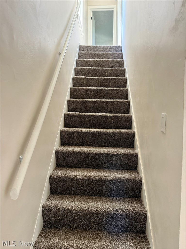 8246 W Columbia Street Masury OH 44438