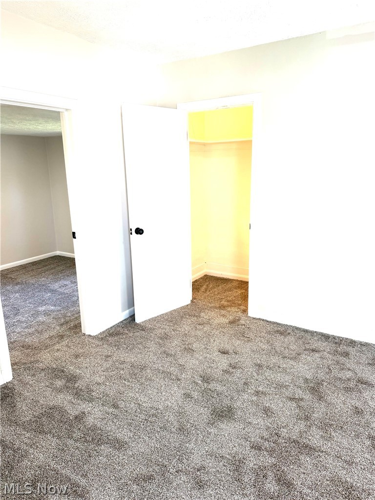 8246 W Columbia Street Masury OH 44438