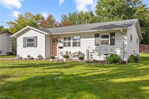 811 Concord Avenue Elyria OH 44035