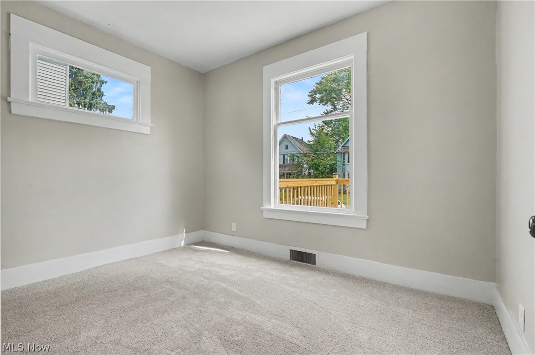 455 Scott Street NE Warren OH 44483