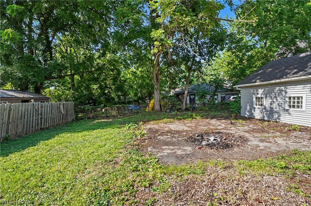 455 Scott Street NE Warren OH 44483