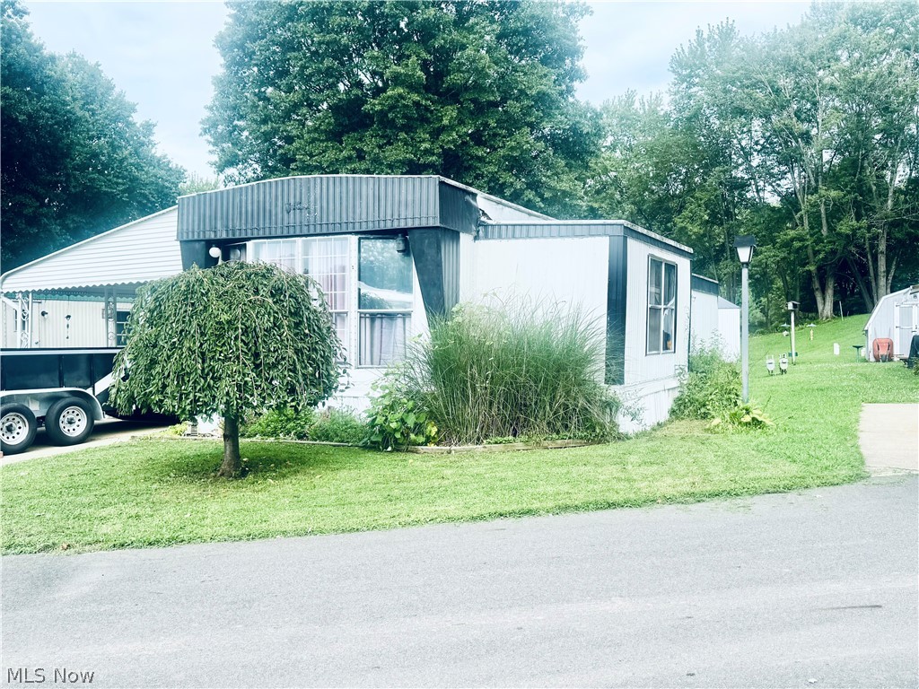 7443 Spillway Lisbon OH 44431