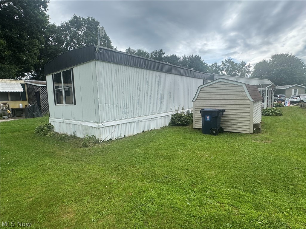 7443 Spillway Lisbon OH 44431