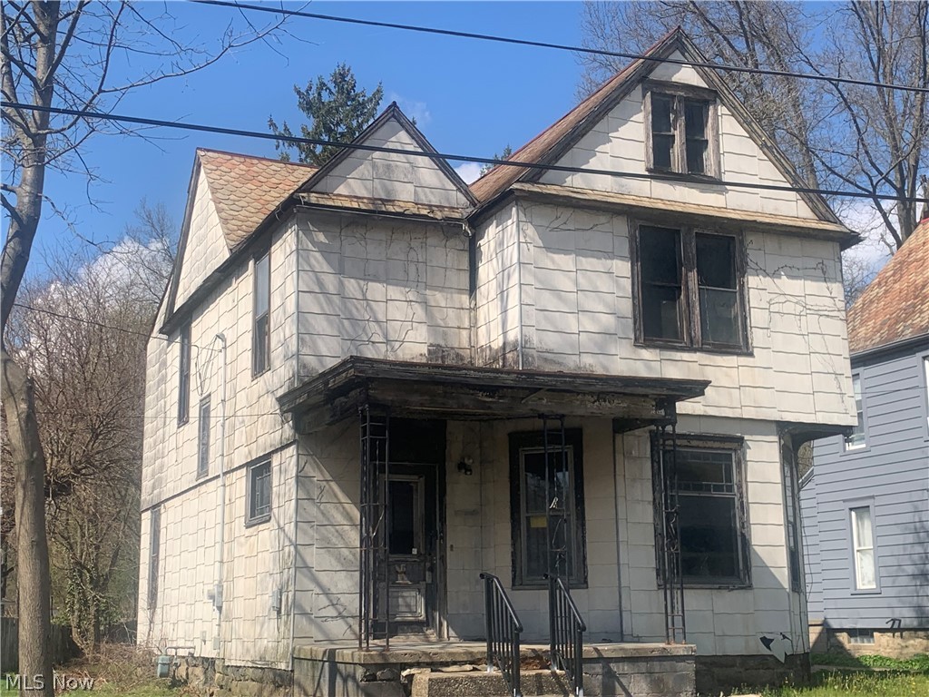 636 E Perry Street Salem OH 44460