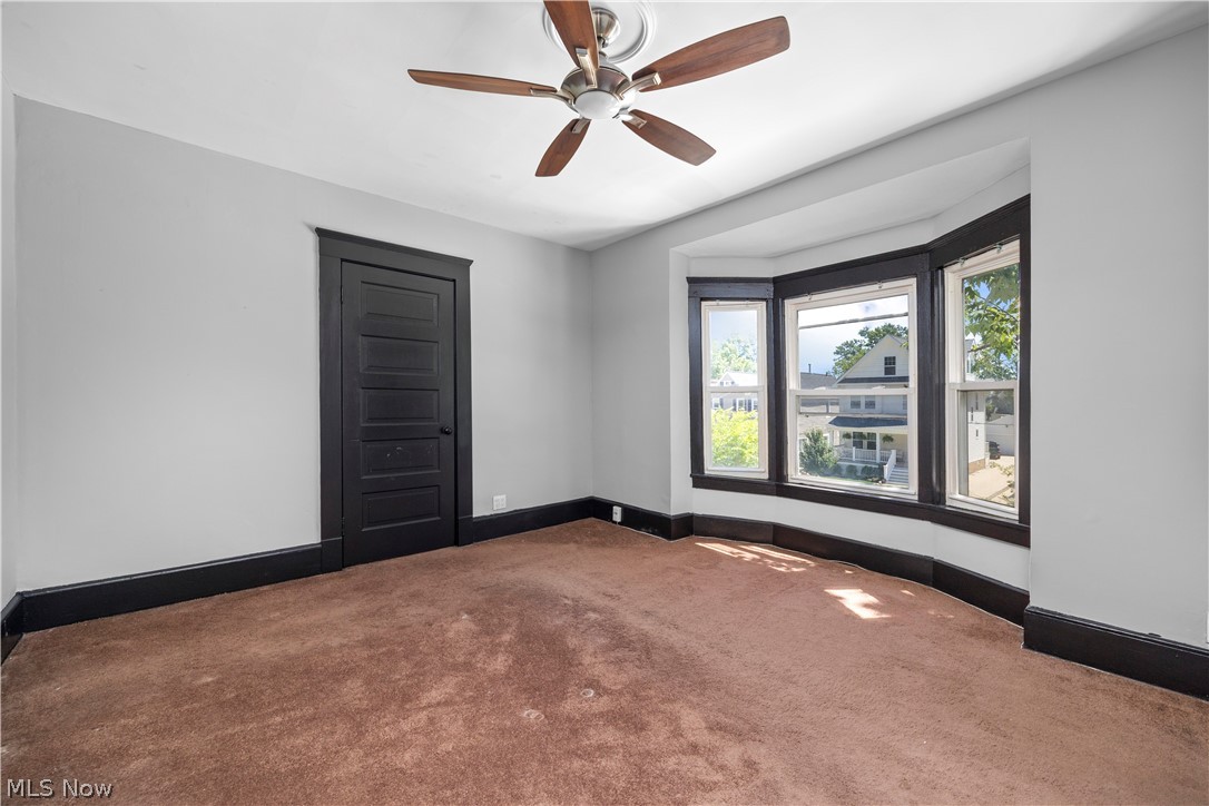 1592 Newman Avenue Lakewood OH 44107