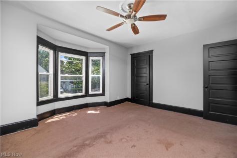1592 Newman Avenue Lakewood OH 44107