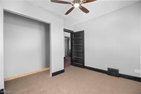 1592 Newman Avenue Lakewood OH 44107