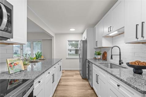 2330 21 Street Cuyahoga Falls OH 44223