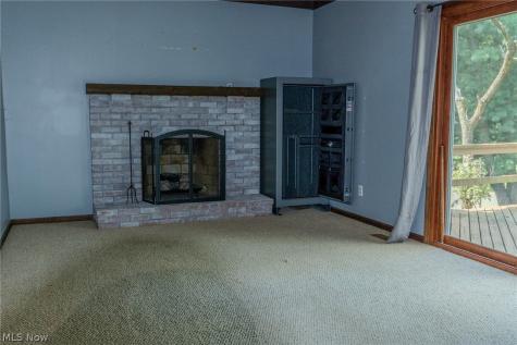 203 Albany Drive NW Canton OH 44708