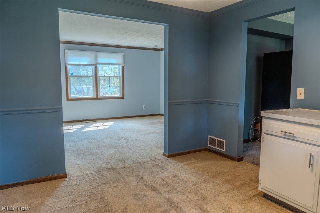 203 Albany Drive NW Canton OH 44708