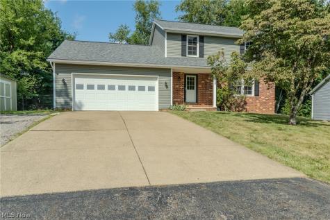 203 Albany Drive NW Canton OH 44708