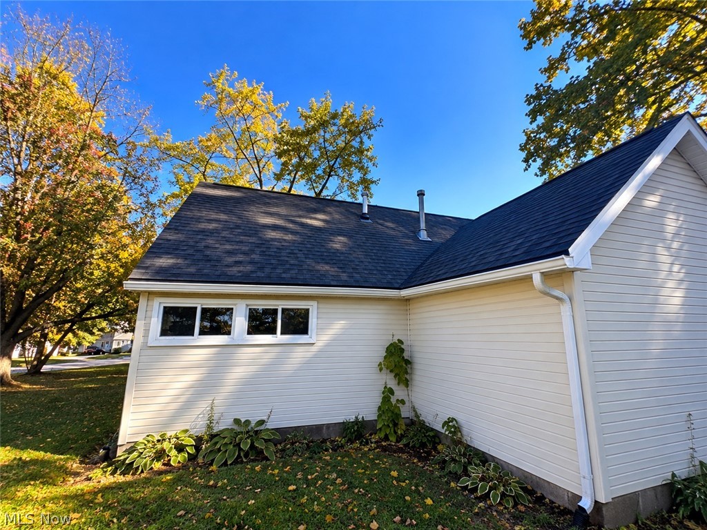 1936 Windsor Street Cuyahoga Falls OH 44221