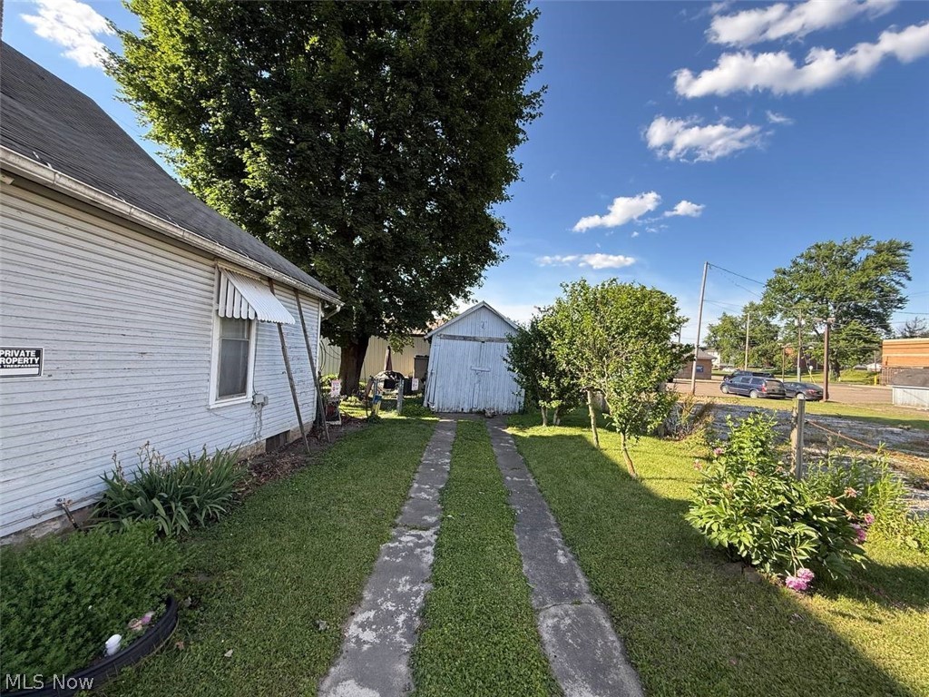 104 Chestnut Street Coshocton OH 43812