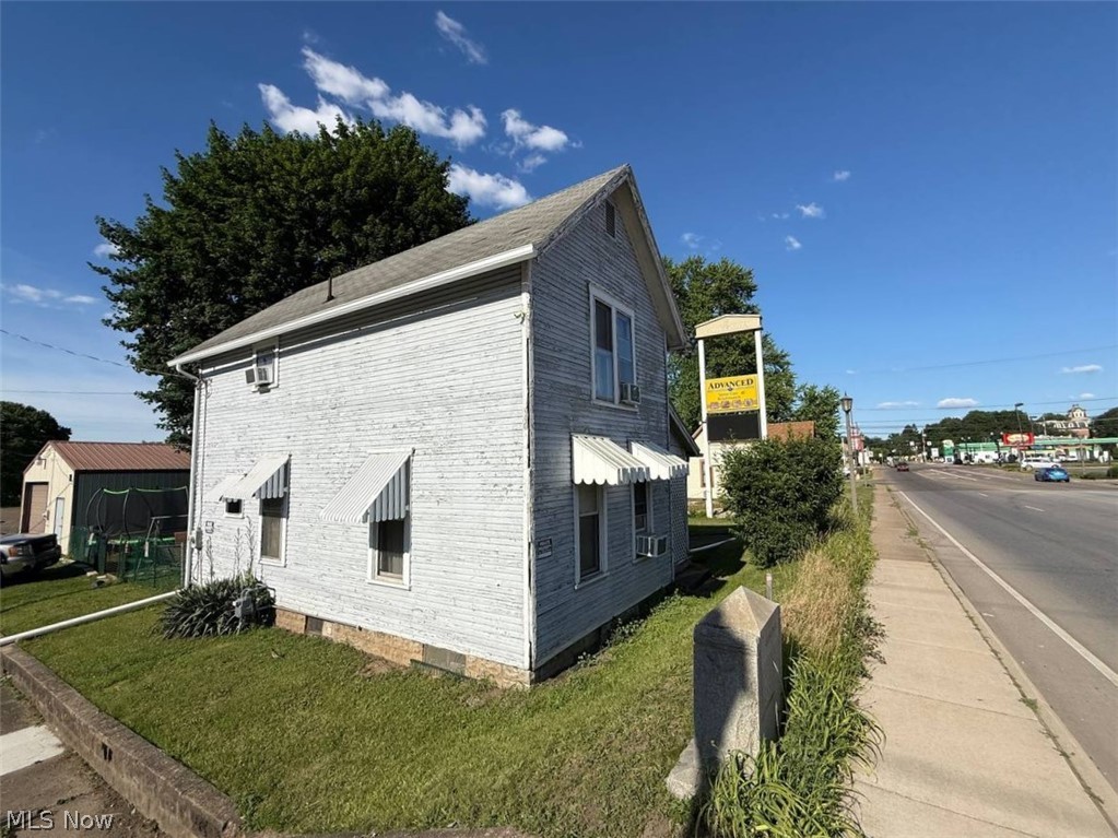 104 Chestnut Street Coshocton OH 43812