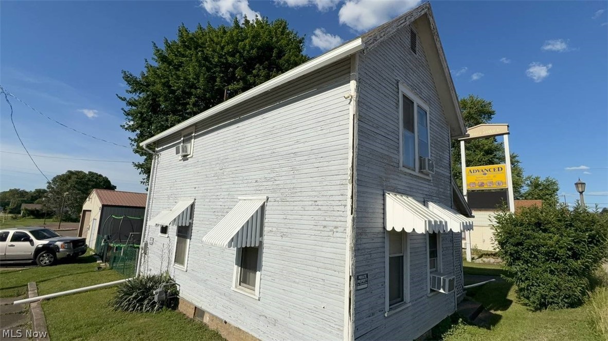 104 Chestnut Street Coshocton OH 43812
