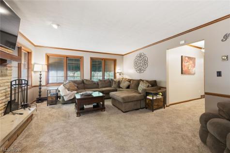 3134 W 140th Cleveland OH 44111
