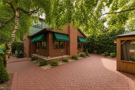 3134 W 140th Cleveland OH 44111