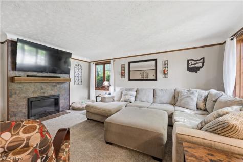 3134 W 140th Cleveland OH 44111