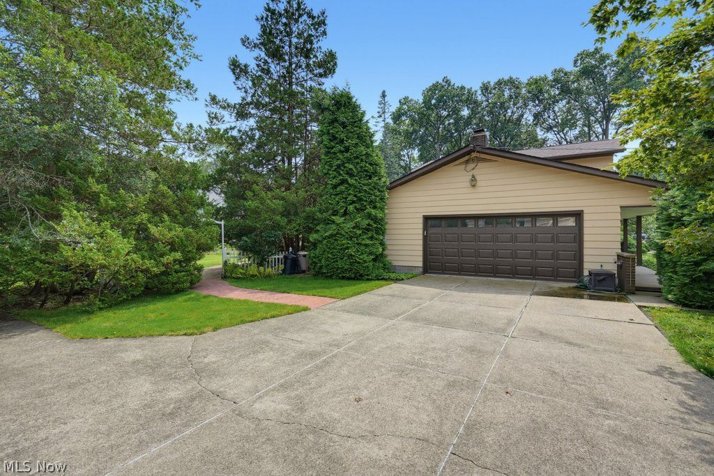 664 Deerwood Drive Tallmadge OH 44278