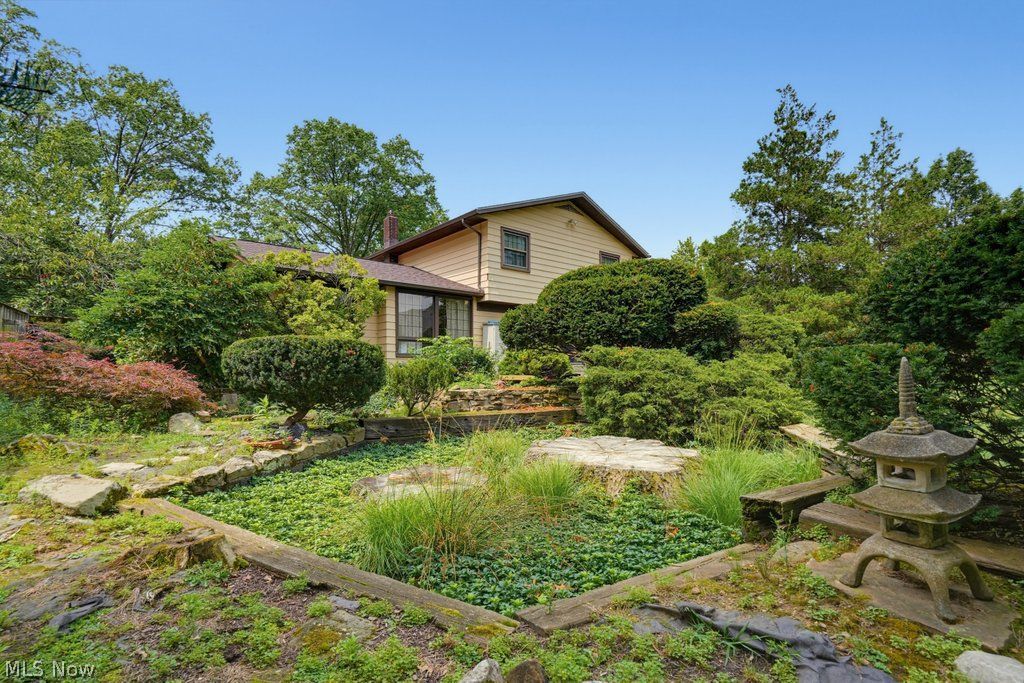 664 Deerwood Drive Tallmadge OH 44278