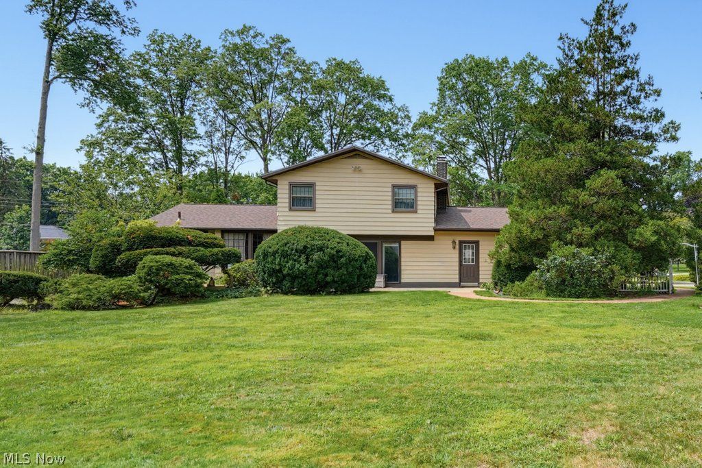 664 Deerwood Drive Tallmadge OH 44278