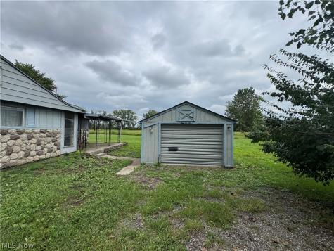 122 Norwood Avenue Sandusky OH 44870