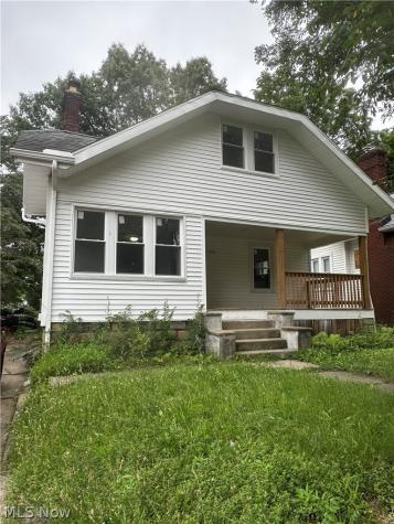 1134 Collinwood Avenue Akron OH 44310