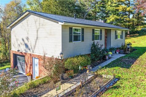 162 Woodland Acres Road Marietta OH 45750