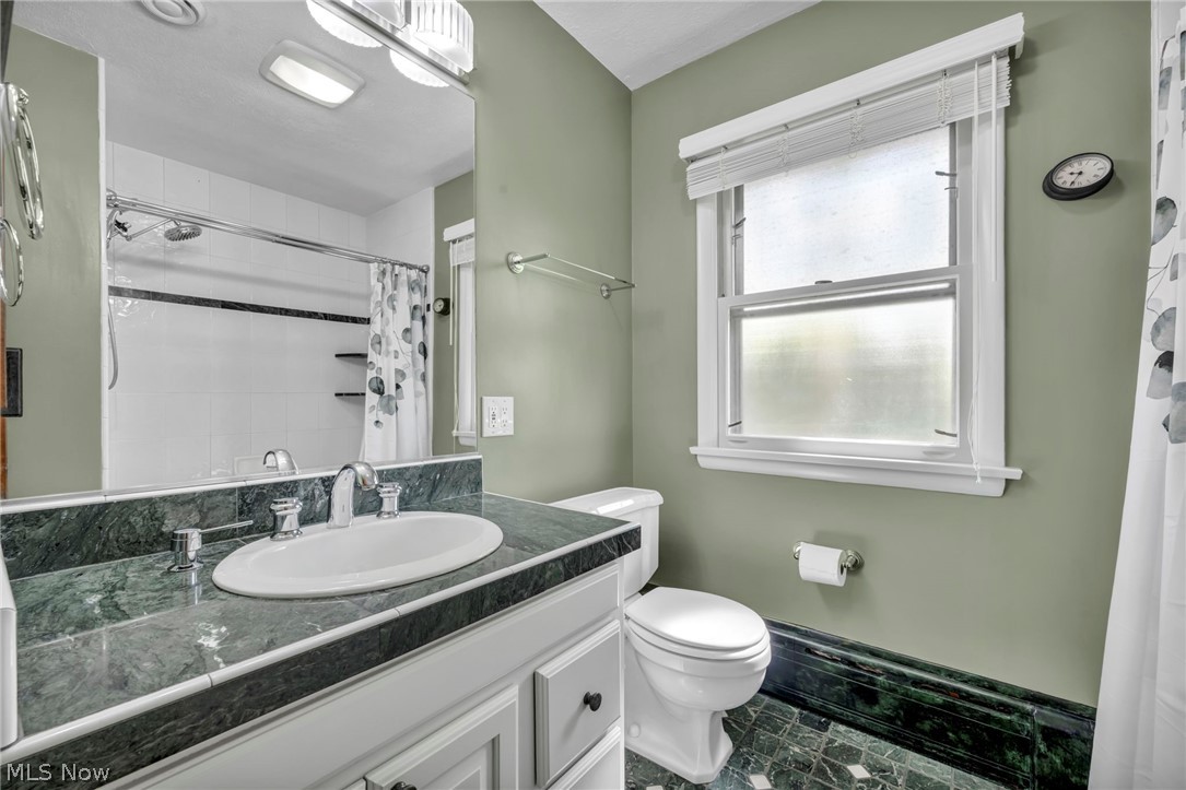 117 Tomahawk Drive Avon Lake OH 44012